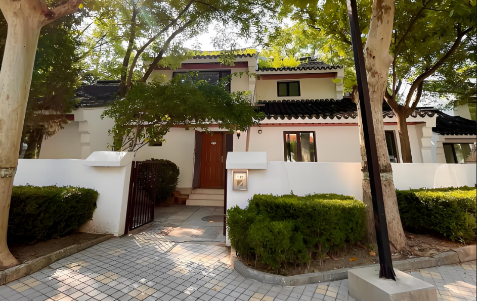 联排和独栋别墅305-350平米